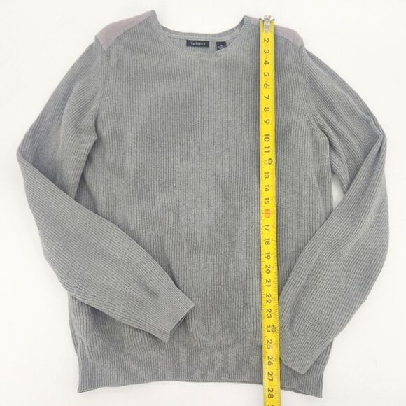 Van Heusen Crew Neck Sweater Mens Size Medium Gray Winter Cold Weather Cabincore - Picture 3 of 6